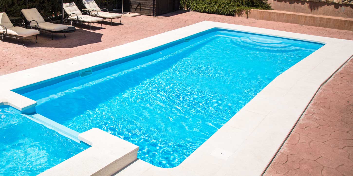 Piscinas de fibra y poliéster Trinidad