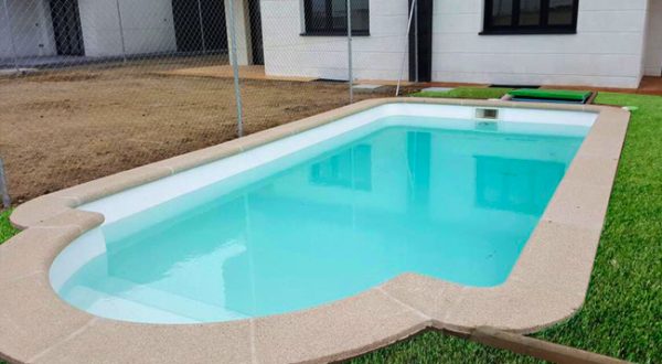 Piscina de fibra Panda