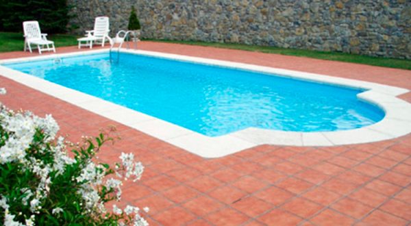 Nilo. Piscina prefabricada