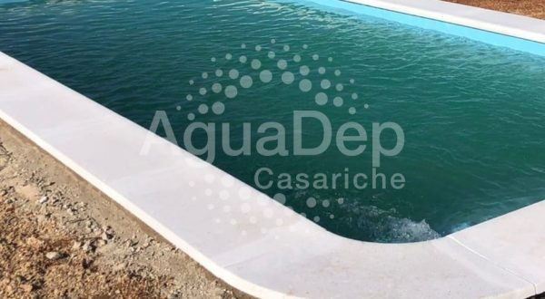 Piscina de poliéster y fibra Paraguay 2