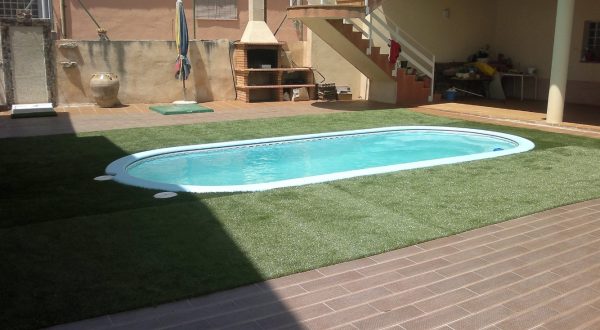 Piscina de poliéster y fibra Sirena